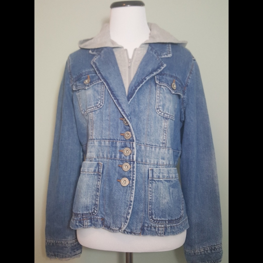 Personal identity denim jacket with inset hood